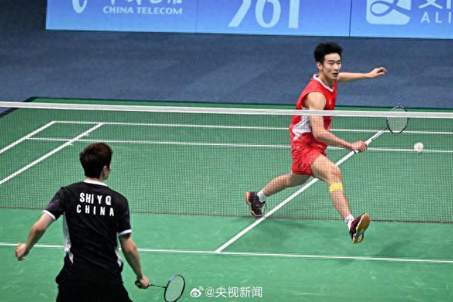 能在高压逼 能在高压逼