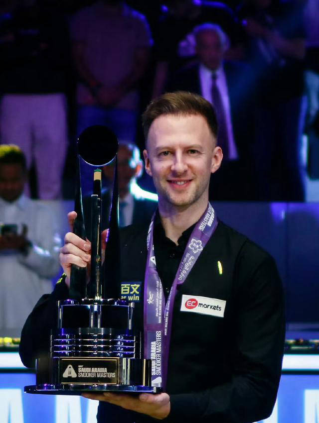 吸收新生力 吸收新生力