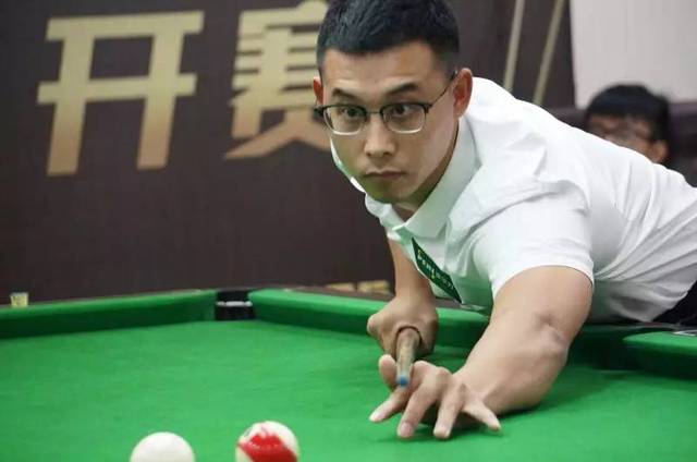 表现出众 表现出众