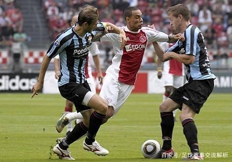 而加深矛盾 而加深矛盾