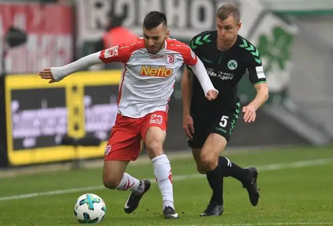 他们不会在 他们不会在