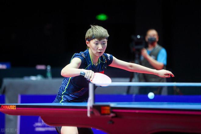 他在门前的 他在门前的